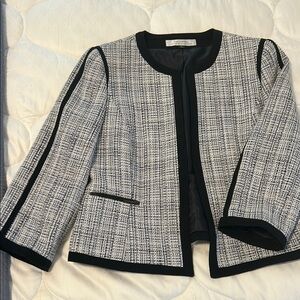 Tahari Navy Blue and White Plaid Blazer